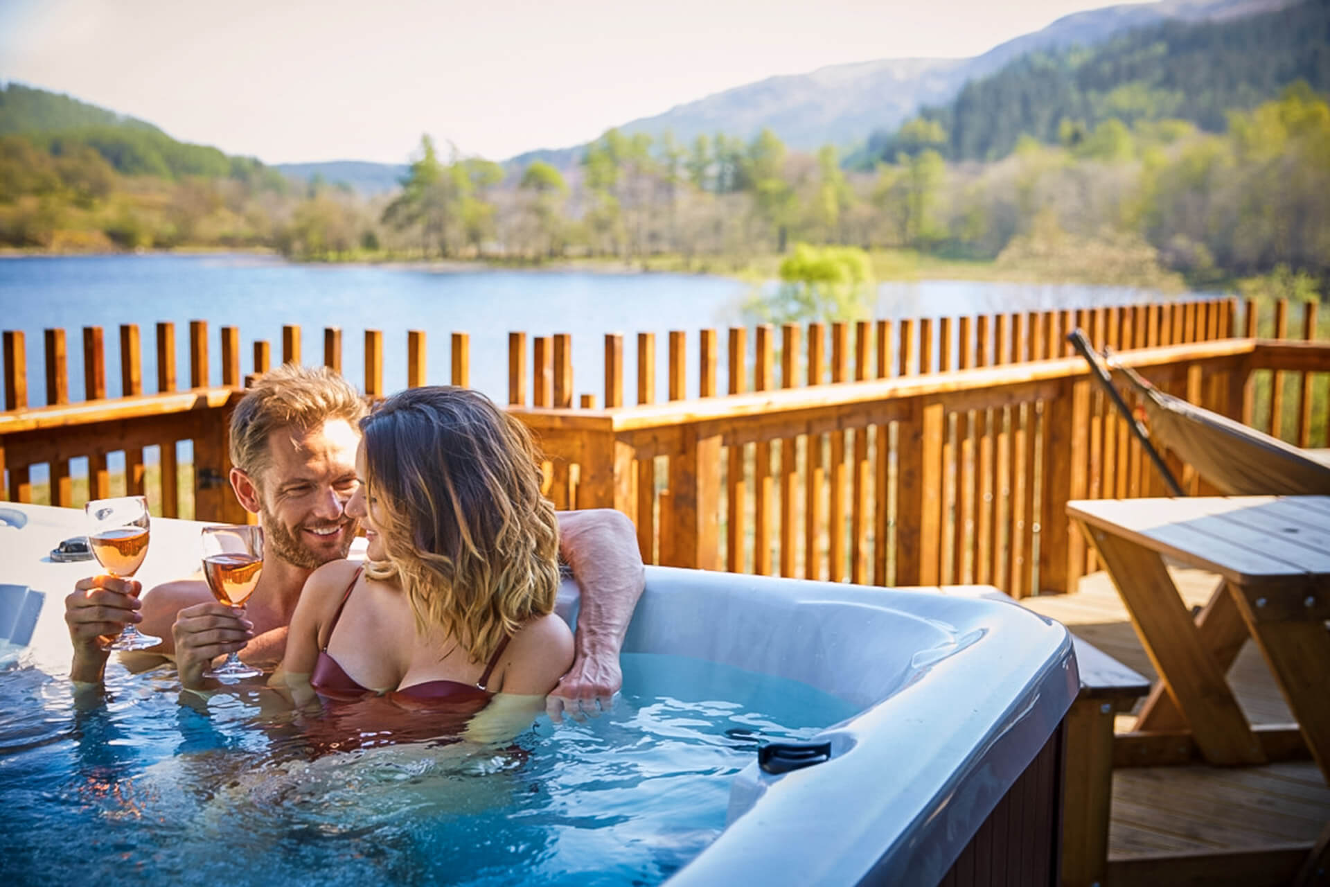 pet friendly self catering with private hot tub