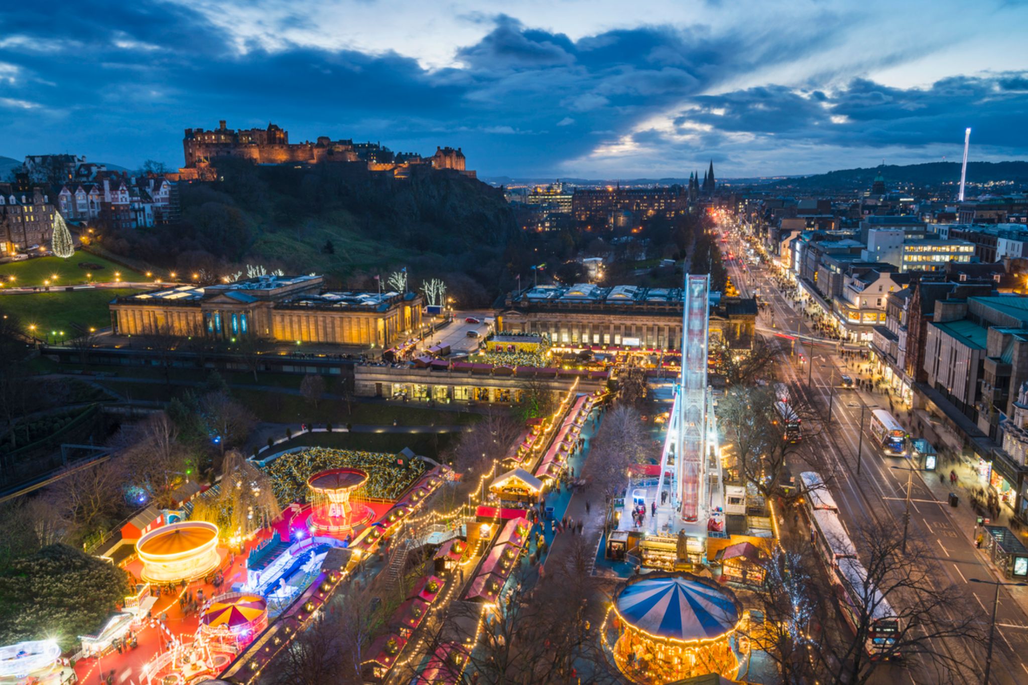 Edinburgh's Christmas Markets & Winter Festivals | VisitScotland