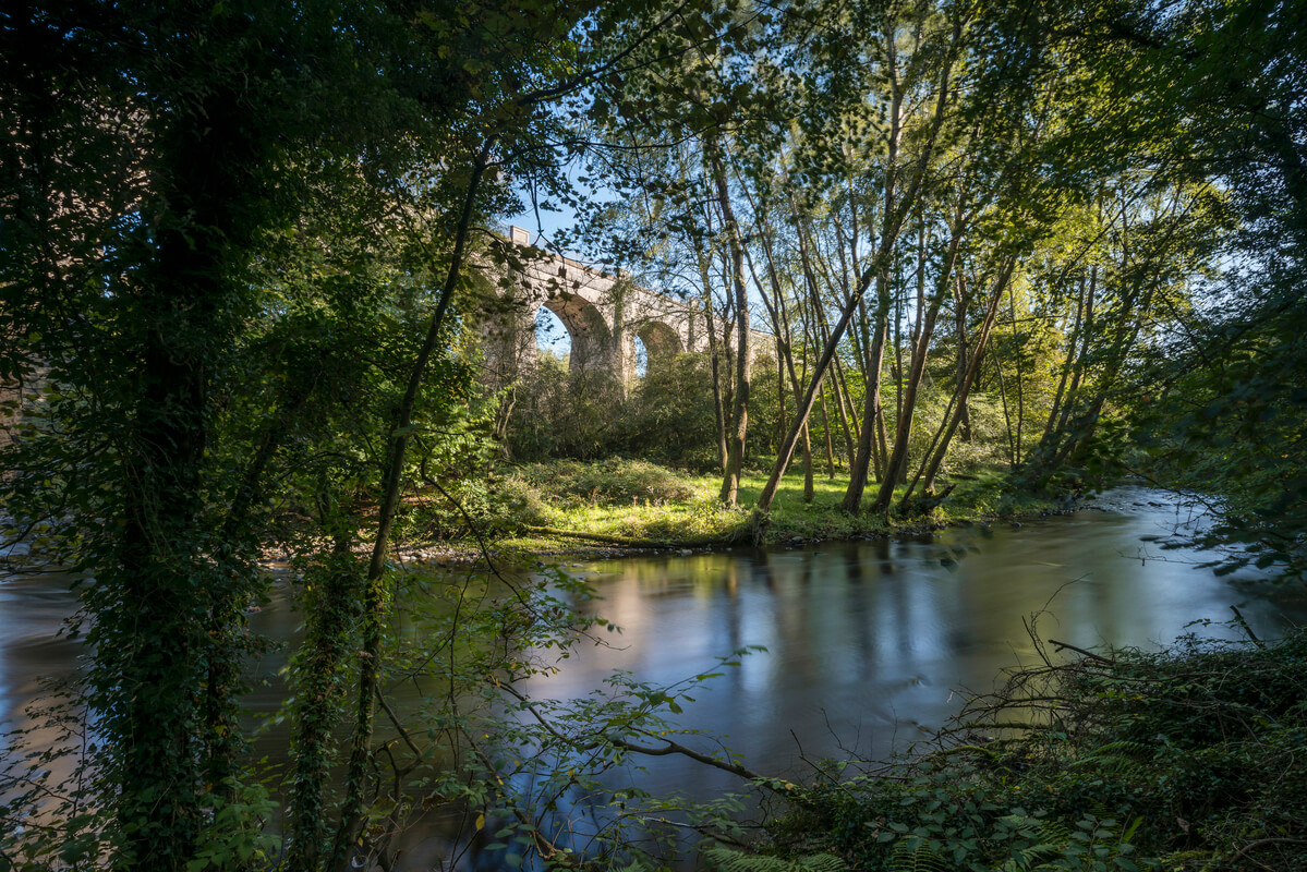 Muiravonside Country Park