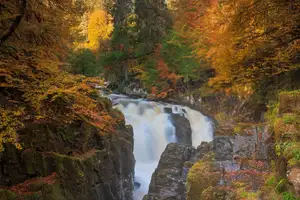 Burtislind Fall Wat is de beste tijd om naar Schotland te gaan? | VisitScotland
