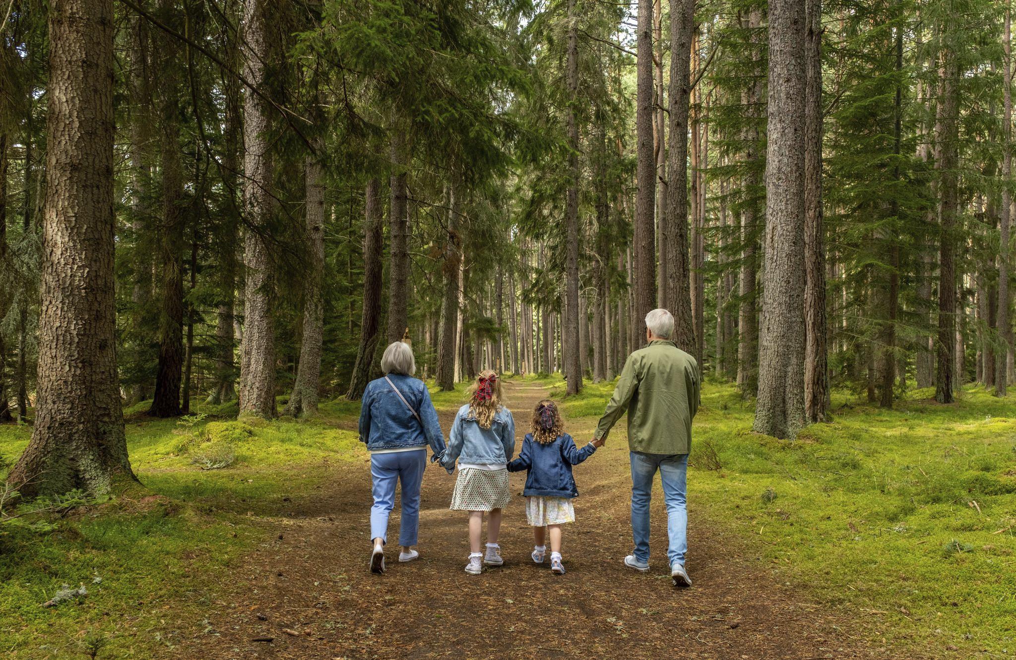A family explores the grounds of Balmoral Castle